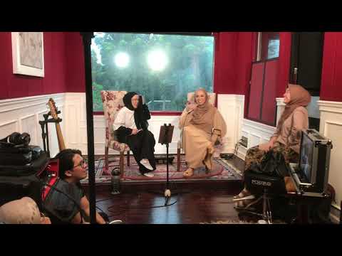 NISSA SABYAN X MELLY GOESLAW - 013