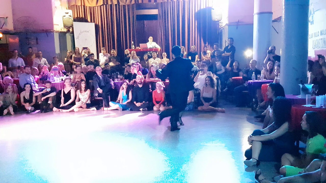 Ariadna Naveira y Fernando Sanchez. Argentina Tango Salón Festival en Viva La Pepa Milonga (2/2)