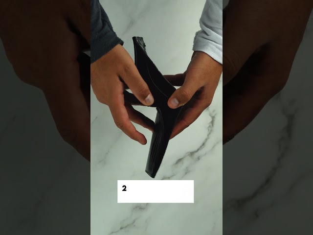 Vídeo relacionado con Valencia CF Cartera de Piel Genuina, Negro con Detalles Naranja, RFID, Múltiples Compartimentos para Tarjetas, Billetera Doble, Producto Oficial