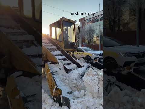 Коммунальные службы Орши очищают улицы от снега