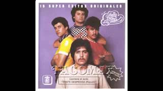 MOJADO TENGO EL PECHO MOJADO CIELO AZUL