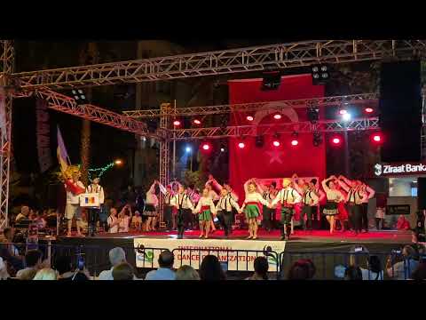 Ansamblul Zâmbetul - "Hora mare"