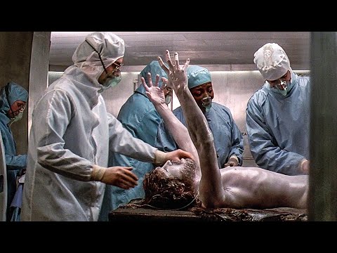Учёные обнаруживают замороженного доисторического человека и решают его оживить