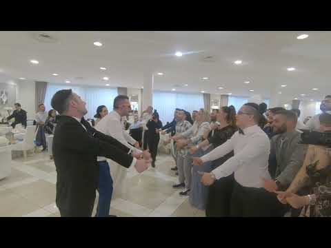 musica per matrimonio in puglia - matrimonio travolgente - balli, villa althea ambassasor foggia.