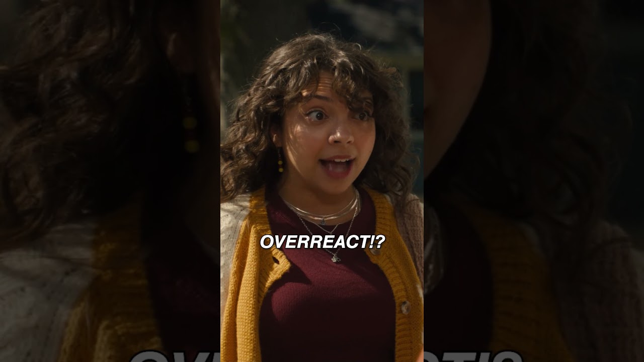 elaine has a twin sister? 😲 #bestmedicine