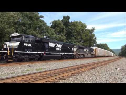 NS 11J with NS 6926 (SD60E) leading