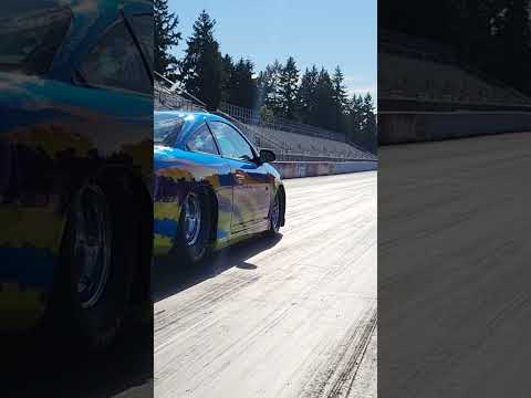 10,000rpm/small block gets loose @1000 ft. #subscribe #shorts #1320 #dragracing