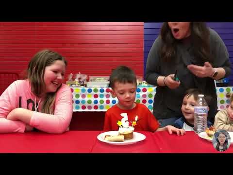 Cute and Funny Twin Baby Because of Blowing Candles - Funny Baby Videos | Gods Laugh