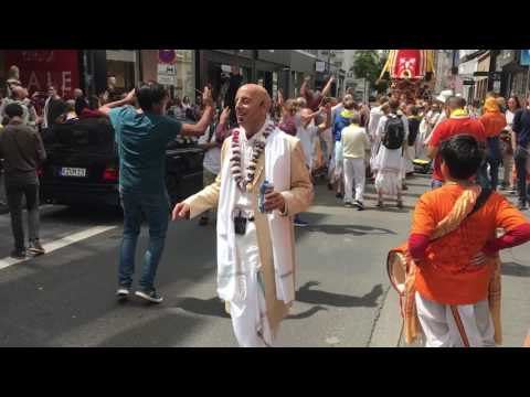 Indienii si idolii lor falsi 1