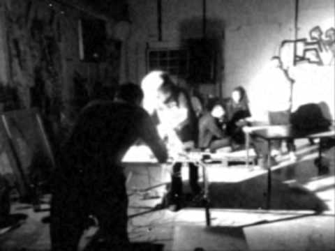 Short clip of accidentally rhythmical Cementimental live @ INVISIBLE MUSEUM ASYLUM