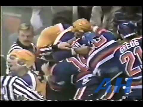 NHL Oct. 20, 1985 Los Angeles Kings v Edmonton Oilers (R) Doug Smith v Steve Smith