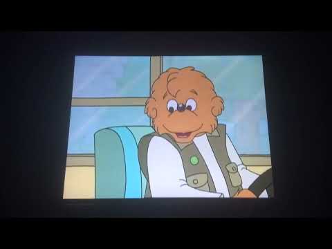 The Berenstain bears say please and thank you