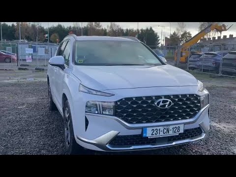 Hyundai Santa Fe 1.6 PHEV 4WD Executive Plus Auto - Image 2
