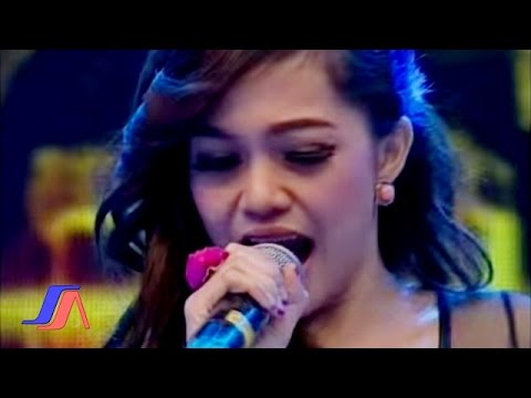 Gadis Mutmut - Ayo Goyang (Live Perfomance)