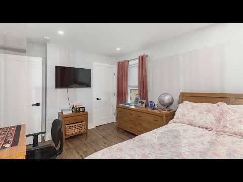 Stunning Renovated Townhouse in Lynn’s Wyoma Neighborhood | 20 Bacheller Street U: 20, Lynn, MA