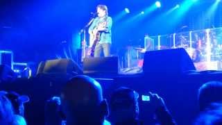 preview picture of video 'John Fogerty -  Who'll Stop the Rain - Blues Peer Festival 16.07.2012'