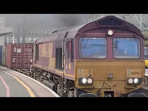 66 O63 working the 4L56 1315 Trafford Park Euro Term to London Gateway Db Cargo