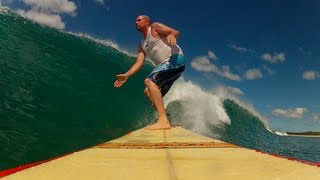 preview picture of video 'Randy Ferrucci Surfs Lola's - Tamarindo, Costa Rica'