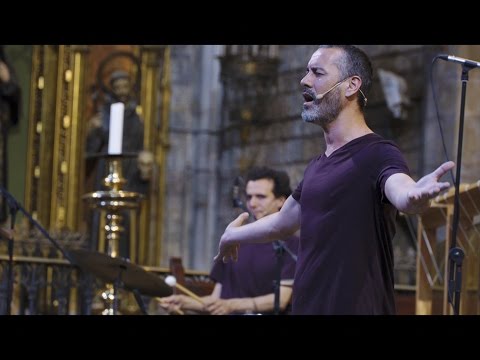 MuOM choir + Mark Pulido (bilas) - Improvisation by Xevi Garcia Tarragó