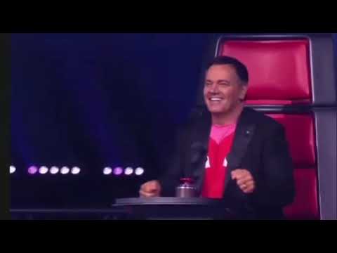 الشابة اللبنانية كريستا ماريا أبو عقل تغني "لبيروت" وتشعل مسرح ذا فويس كندا - La Voix Quebec