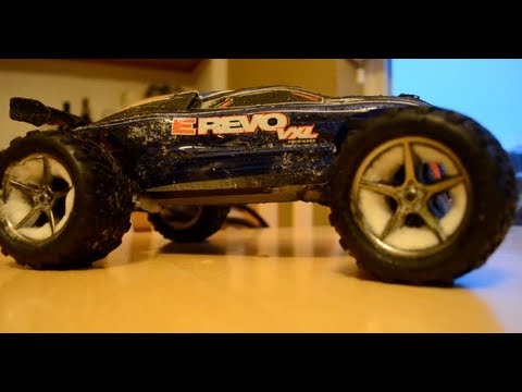 TRAXXAS E-Revo VXL Ice & Snow Racing!