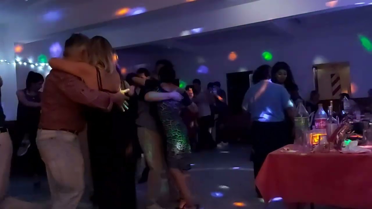 04/03/23 Tanturi/Campos "Una Emoción" TDJ Aldo Orrego🎧 La Milonga de Mary & Hugo en Ushuaia ☃️