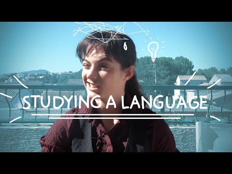 Weekly French Words with Lya - Studying a Language