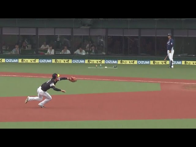 【2回裏】名手が今日も魅せた!! ホークス・今宮が素早い反応で好捕!! 2017/5/20 L-H