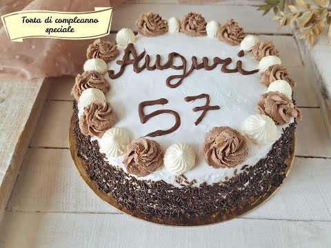 Torta di compleanno semplice, veloce con pan di spagna