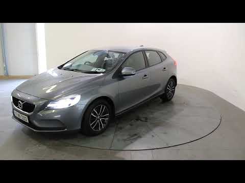 Volvo V40 D2 (120hp) Momentum Edition - Image 2