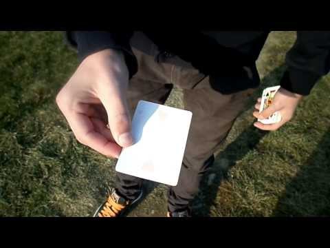 PS Aura A Blank Card Visibly Prints Itself