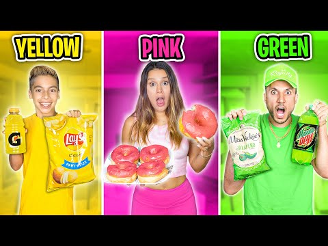 EATING ONLY ONE COLORED FOOD For 24 HOURS! 😱 | The Royalty Family