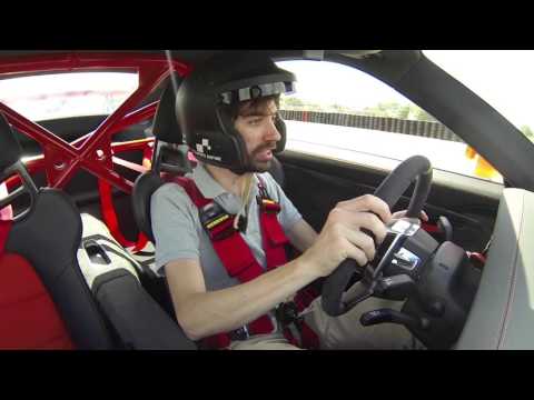Porsche 911 vs Nissan GT-R : Duel sur circuit