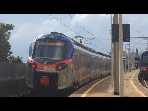 RV 3274 La Spezia Centrale - Milano Centrale, etr.104.035 + 019 in arrivo a Genova Nervi