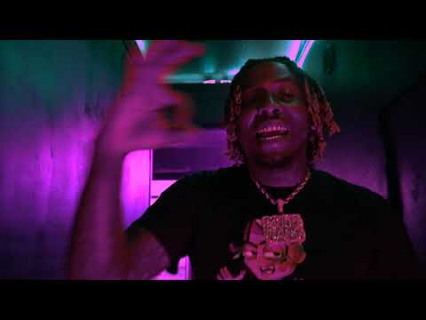 I GOT A BODY      FIRST LADY  FEATURING  MUDDY KASINO AND FATMAN THA BOSS