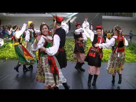 Traditional Polish dance grand finale by PIAST