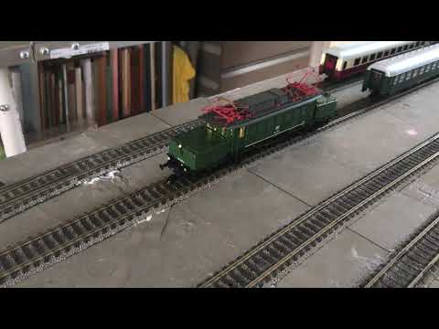 ESU 31123 BR194 Deutsches Krokodil Pantographs