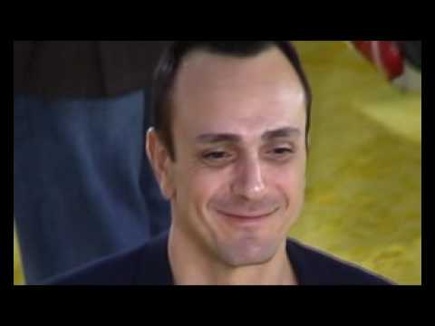 HANK AZARIA