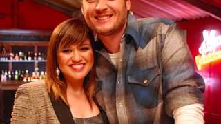 There´s a New Kid in Town - Kelly Clarkson and Blake Shelton (new Christmas song 2012!!)