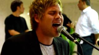 Theo Tams - Wait For You - Busking for Change (War Child benefit) - Sept 29, 2009