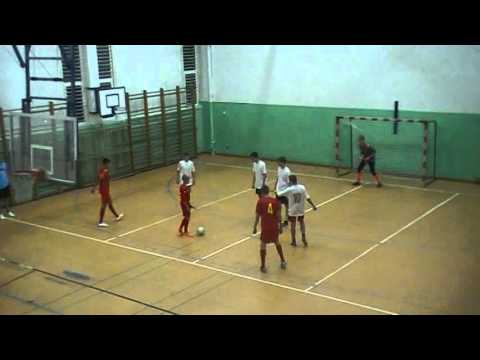 ATLAS WARSZAWA FUTSAL 6 -  5 GLORYA WARSZAWA  ( I połowa )