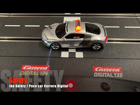 Carrera Digital Safety Car