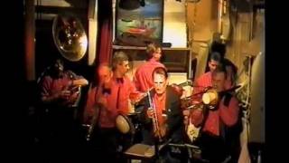 Black Jass spielt Snag it von King Oliver