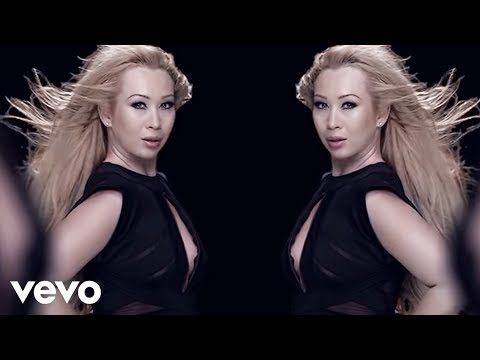 Xonia - I Want Cha ft. J. Balvin (Official Music Video)