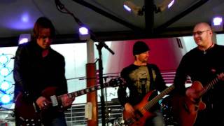 Bring It on Home performed by Sister Hazel, Lido Deck show