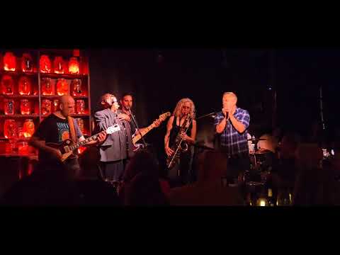 Let’s get it on - Roy Young band