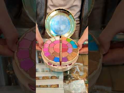 Makeup Kit | All in One Makeup kit | Foldable Make-up Kit | Azmat Khan