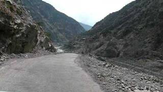 preview picture of video 'Karakoram Highway scenes'
