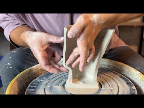 How to pull or lift the walls of your pot: Throwing for Beginners