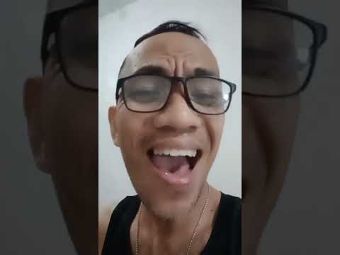 #pleasesubscribenow Only in the Philippines: Seeing a friend on the street is very challenging 😊😁😊😁😊